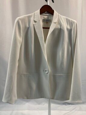 Ladies Kasper White Suit